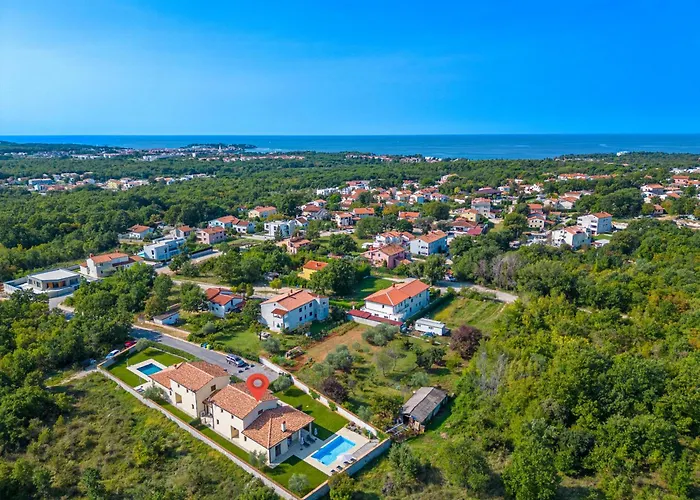Holiday House Evida